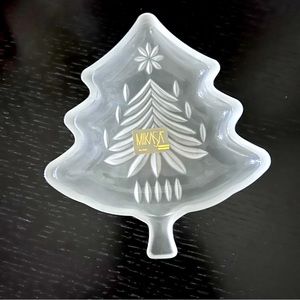 Mikasa Yuletide Tree Frost Sweet Dish new in box excellent condition no flaws